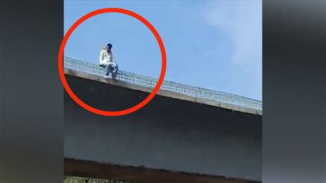 308PM Sat July 30, 2022. . Man hangs himself today from bridge 2022